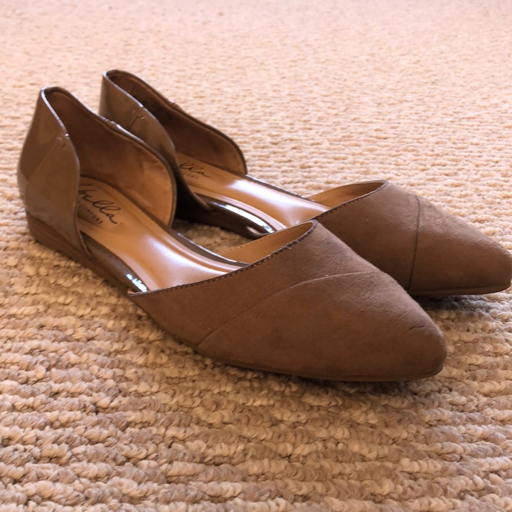 Tan Flats